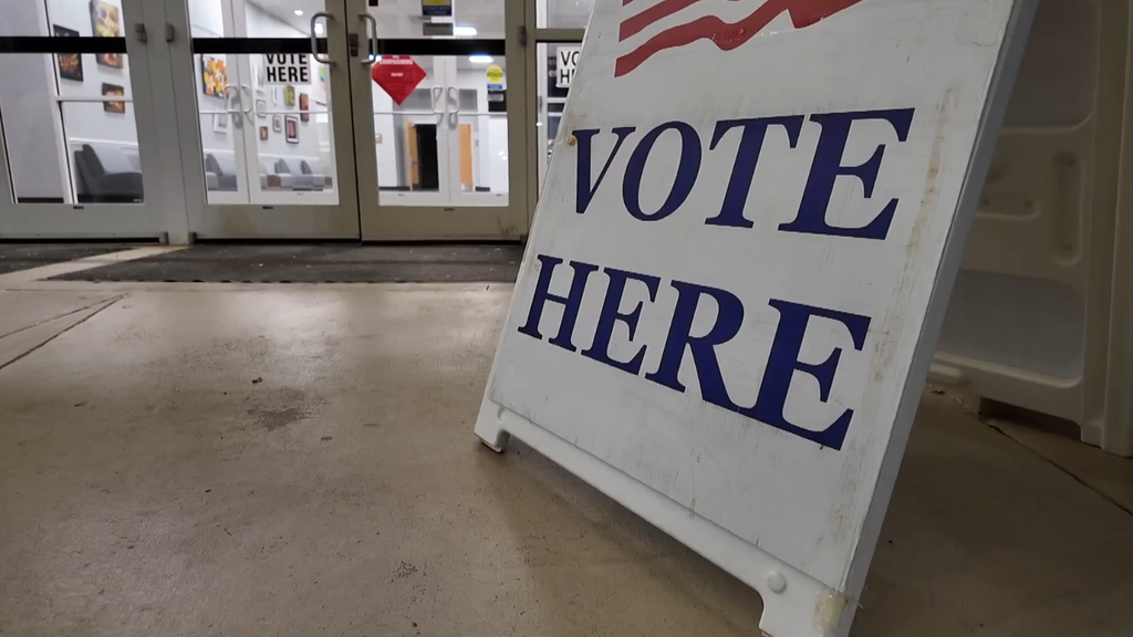 More than 200K Minnesotans have cast their ballots in midterm election — WCCO / CBS Minnesota, Edina Community news