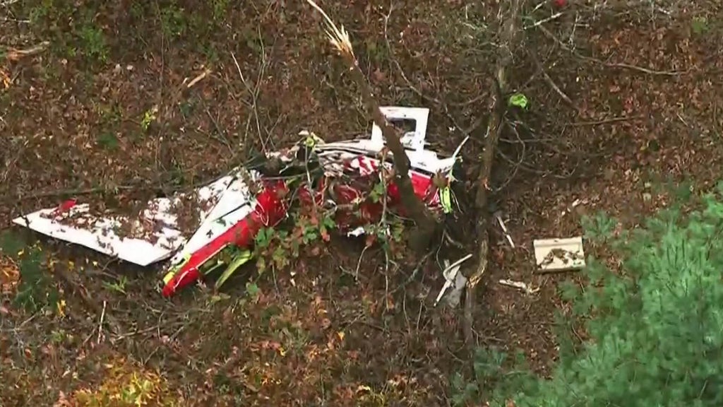 Community mourns pilot among 6 dead in Wisconsin plane crash — WCCO / CBS Minnesota, Edina Dining news