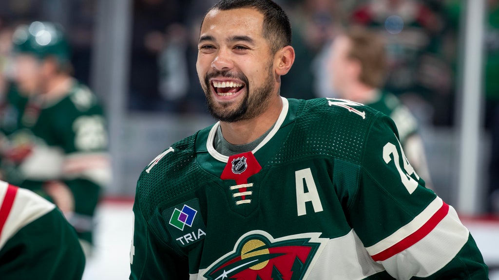 Defenseman Mathew Dumba retiring after 13 NHL seasons with 5 different teams — WCCO / CBS Minnesota, Edina Sports news