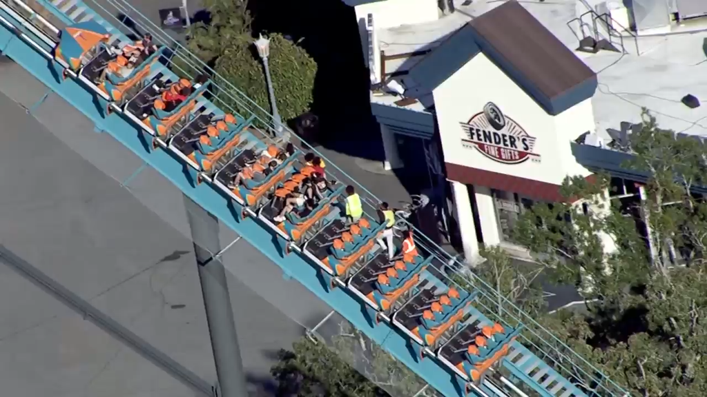 Man dies in fall from Six Flags Over Georgia roller coaster, several injured, police and witnesses say — WCCO / CBS Minnesota, Edina Real Estate news