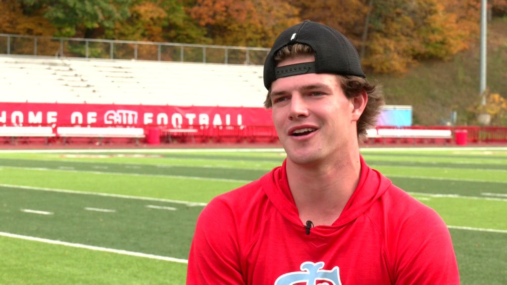 St. John's wide receiver Riley Schwellenbach finding success on the gridiron and baseball field — WCCO / CBS Minnesota, Edina Schools news
