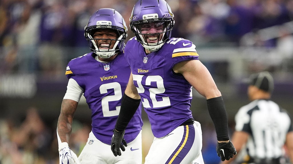 Vikings defense clamps down on Daniel Jones and the Colts for a 16-10 victory to stay undefeated — WCCO / CBS Minnesota, Edina Arts news