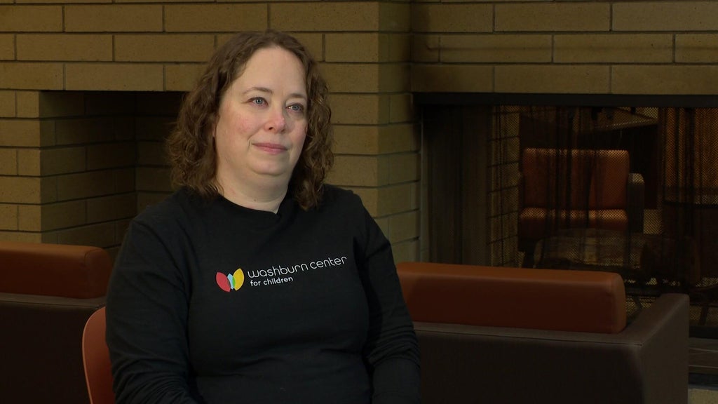 Expert shares tips on how to talk with children about traumatic events — WCCO / CBS Minnesota, Edina Health news