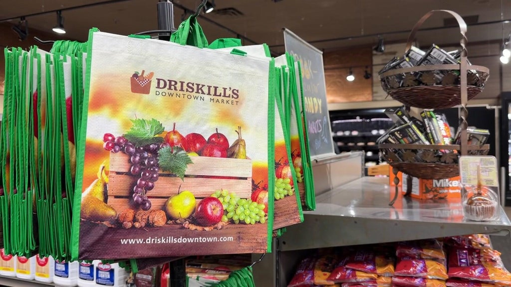 Hopkins grocery store seeks community support amid sales struggles — WCCO / CBS Minnesota, Edina Government news