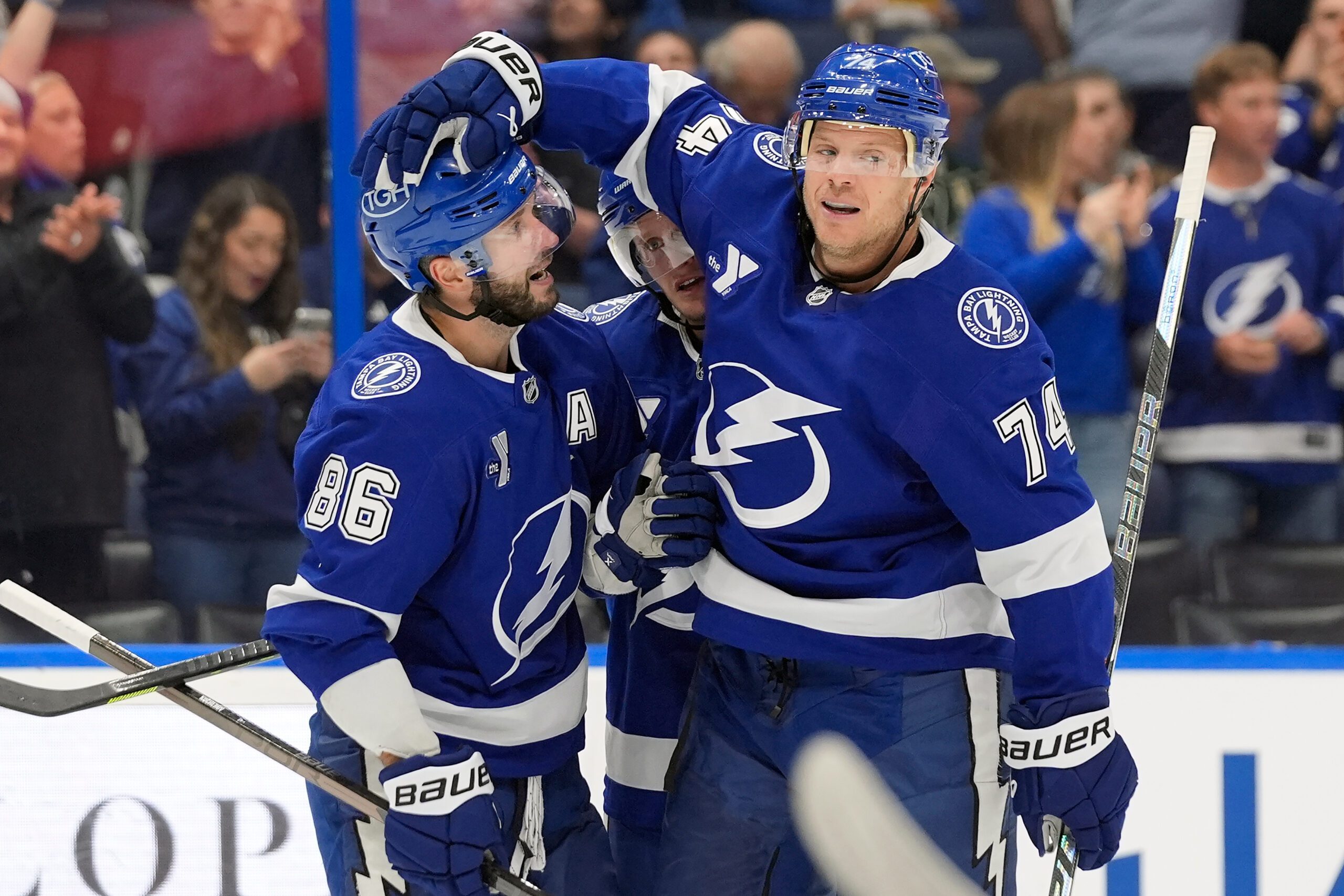Carlson scores twice to help the Lightning beat the Wild 3-2 — KSTP 5, Edina Business news