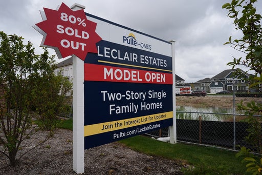 The average 30-year US mortgage rate dips to 7.24%, the lowest level in more than a month. — Edina Real Estate news