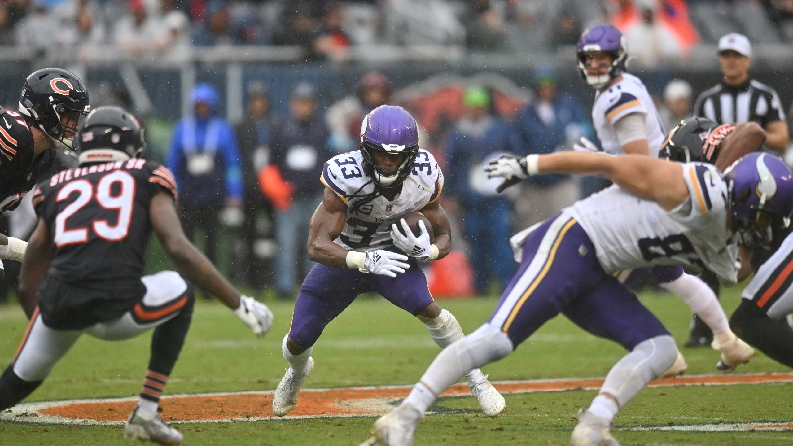 Surprise: Vikings RB Reveals Knee Injury He’s Playing Through — Minnesota Sports Fan, Edina Sports news