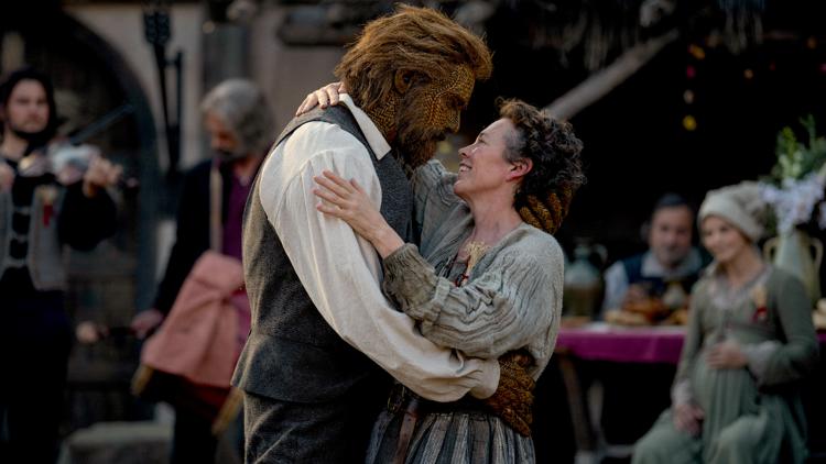 Oscar winner Olivia Colman, Emmy winner Alexander Skarsgård preview unconventional romance 'Wicker' — KARE 11 Entertainment, Edina Arts news