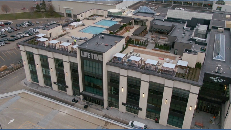 Life Time CEO defends rising membership costs as Minnesota company expands into luxury living — KARE 11 Local, Edina Business news