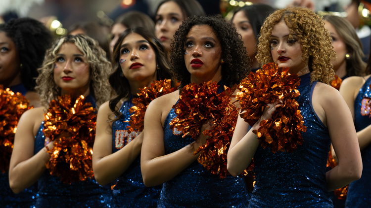 Here's what we know about the service member who fell at the UTSA football game — KHOU 11 (Houston), Edina Sports news
