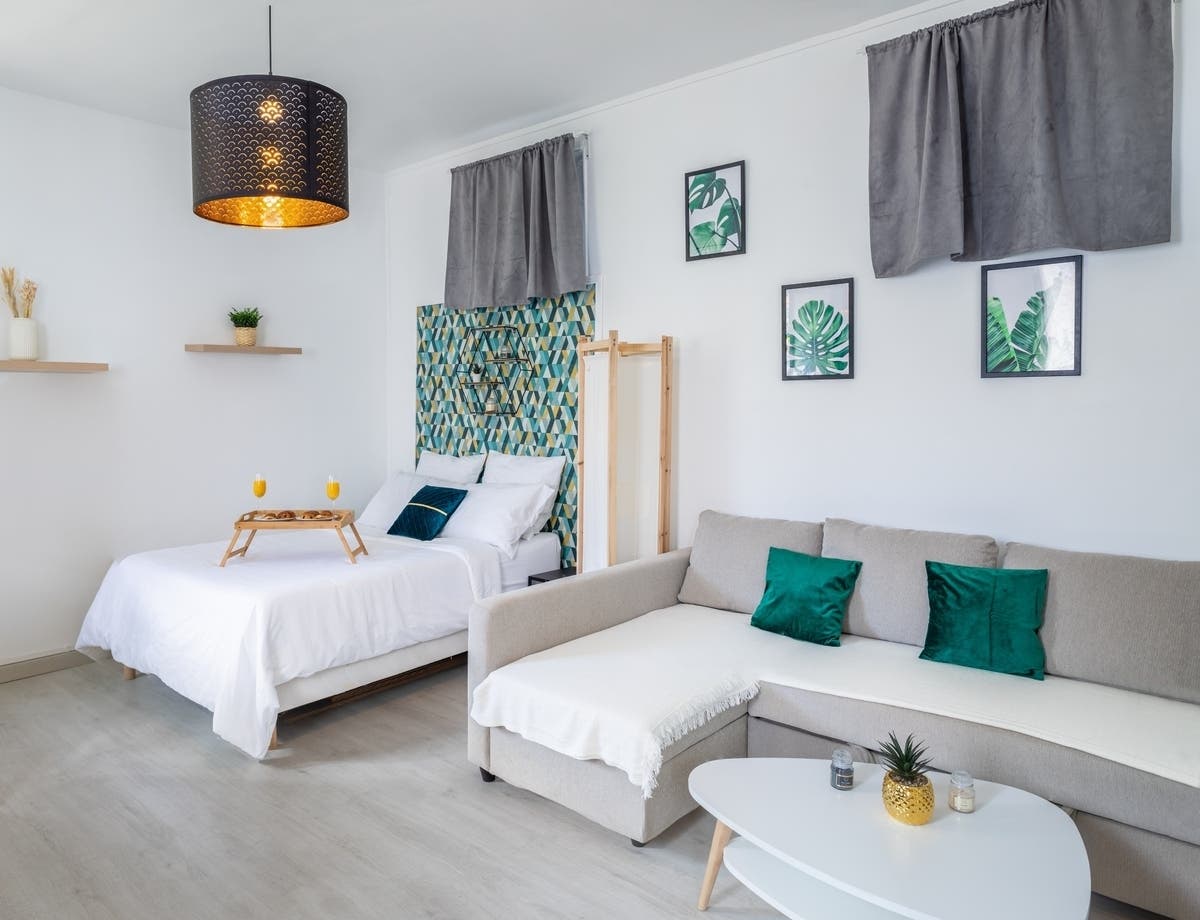 Airbnb Announces New Rules That Limit Checkout Chores: What MN Travelers Need To Know — Edina Patch